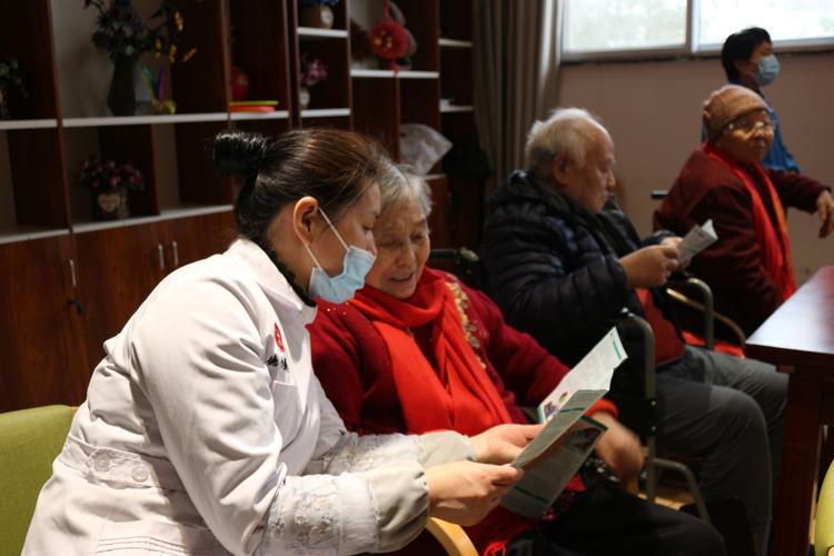 健民老年人医保卡过期怎么更换？这份超详细攻略让你少跑冤枉路